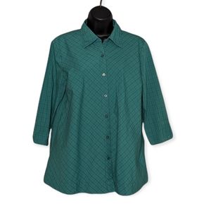 Duo Maternity Button Down Green Shirt Size Medium